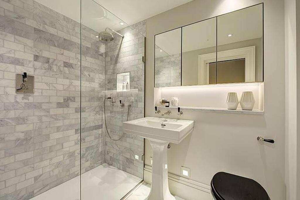 Apartamento Stunning-hyde Park- 2bed-2bath Luxury Single Level Londres